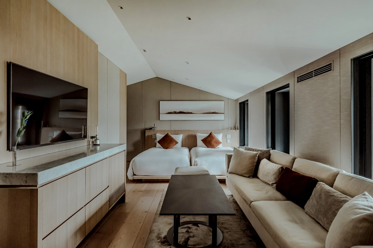 2 Bedroom Duplex King & Twin