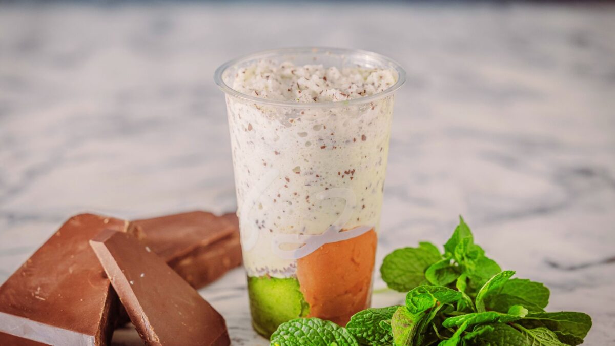 J&S_Spring2026_MintChoco ミントチョコレートのスムージーのイメージ写真