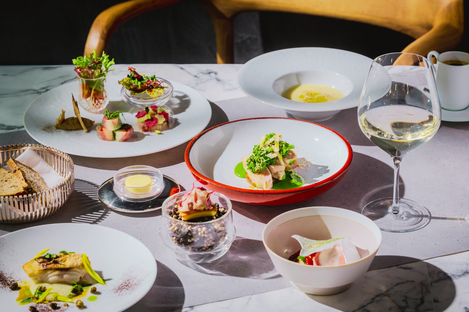 Riverside SPRING Lunch ── 桂川と渡月橋を望む特等席で、春を味わう